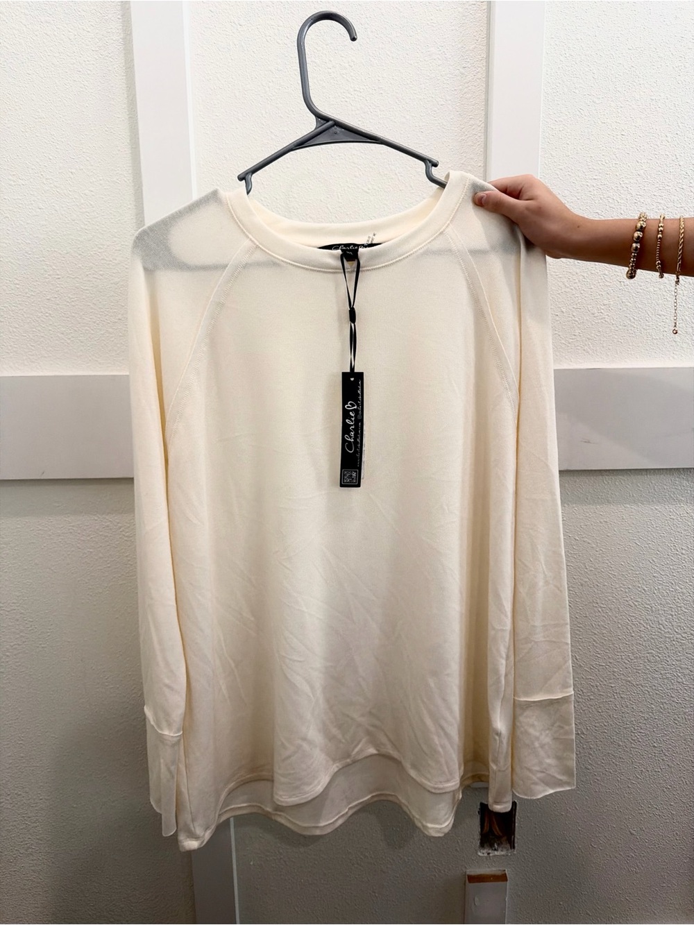 CHARLIE B Cream Lightweight Crewneck Pullover